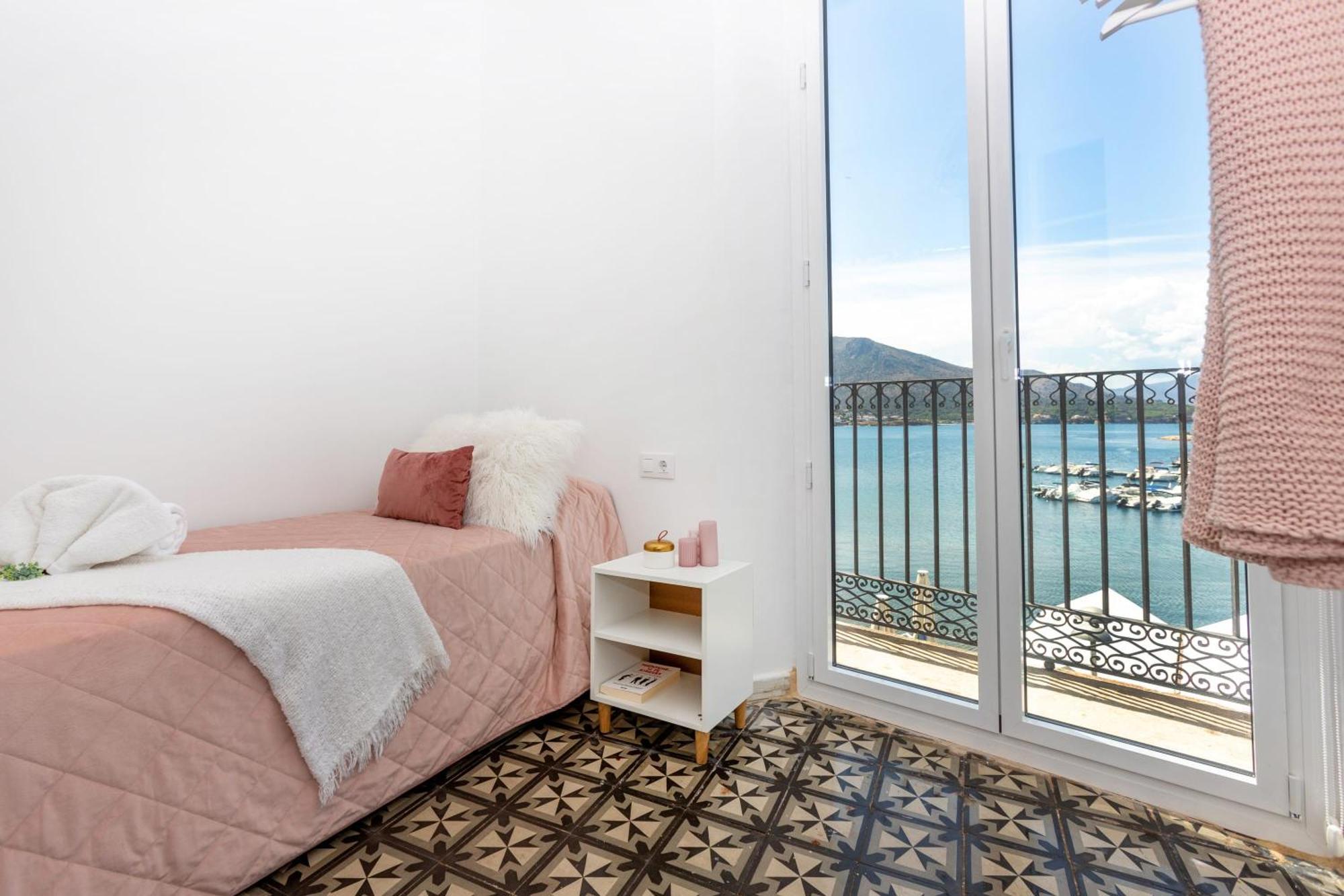 Edifici Rosa - Exclusivo Apartamento En Primera Linea El Port De La Selva 外观 照片